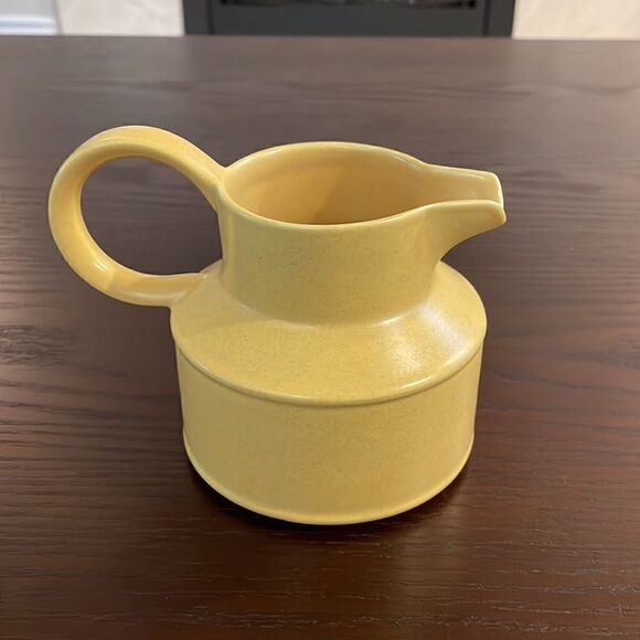 Vintage Milk Creamer Container Yellow Ceramic Pitcher Bowl Midwinter England - Picture 3 of 7
